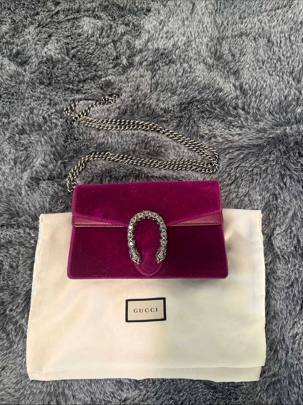 Gucci Fuchsia Velvet Shoulder Bag with Silver Chain